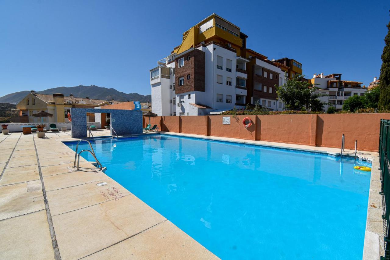 Apartamento Con Amplio Porche Y Bbq Benalmádena Exteriör bild