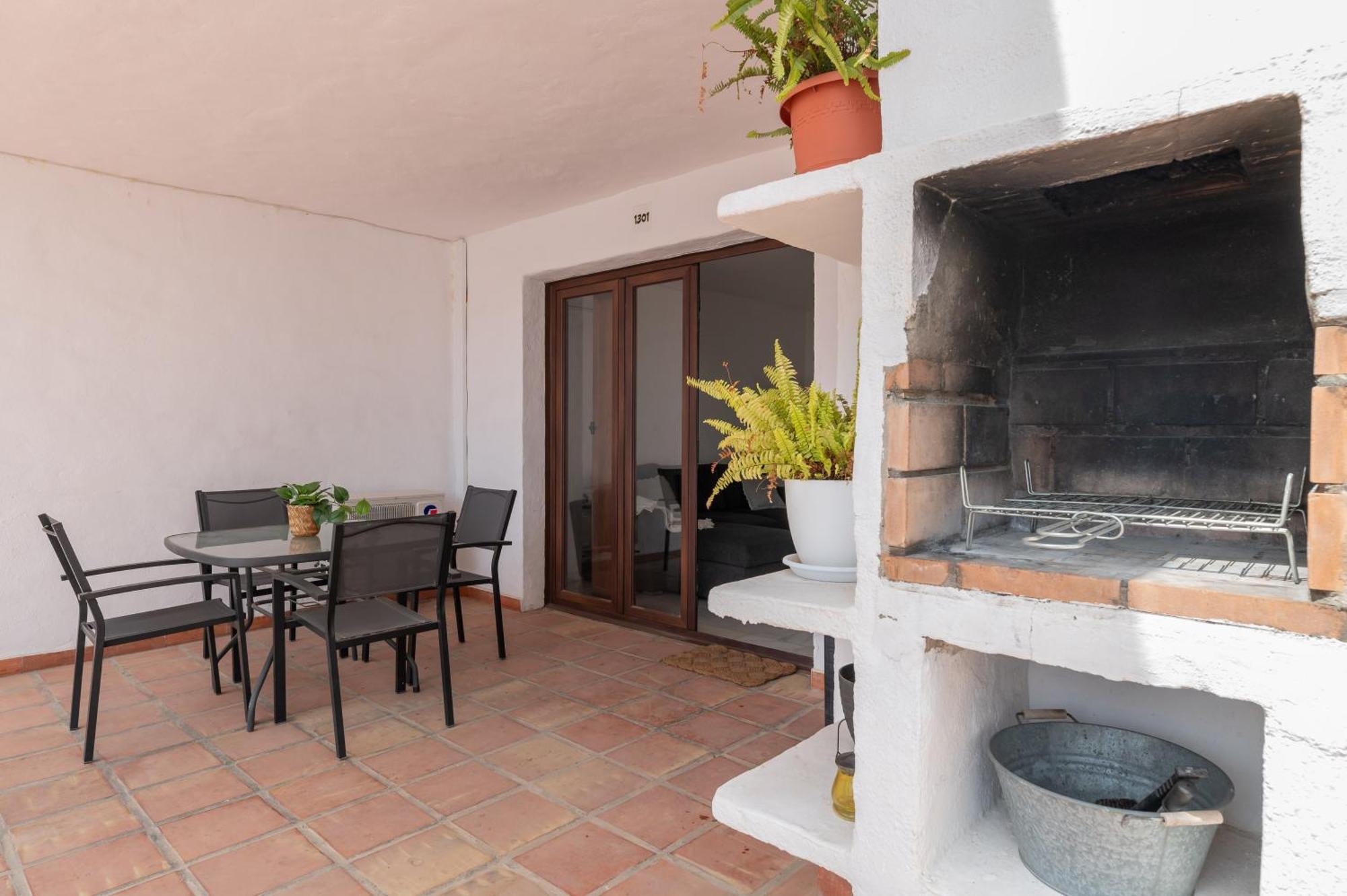 Apartamento Con Amplio Porche Y Bbq Benalmádena Exteriör bild